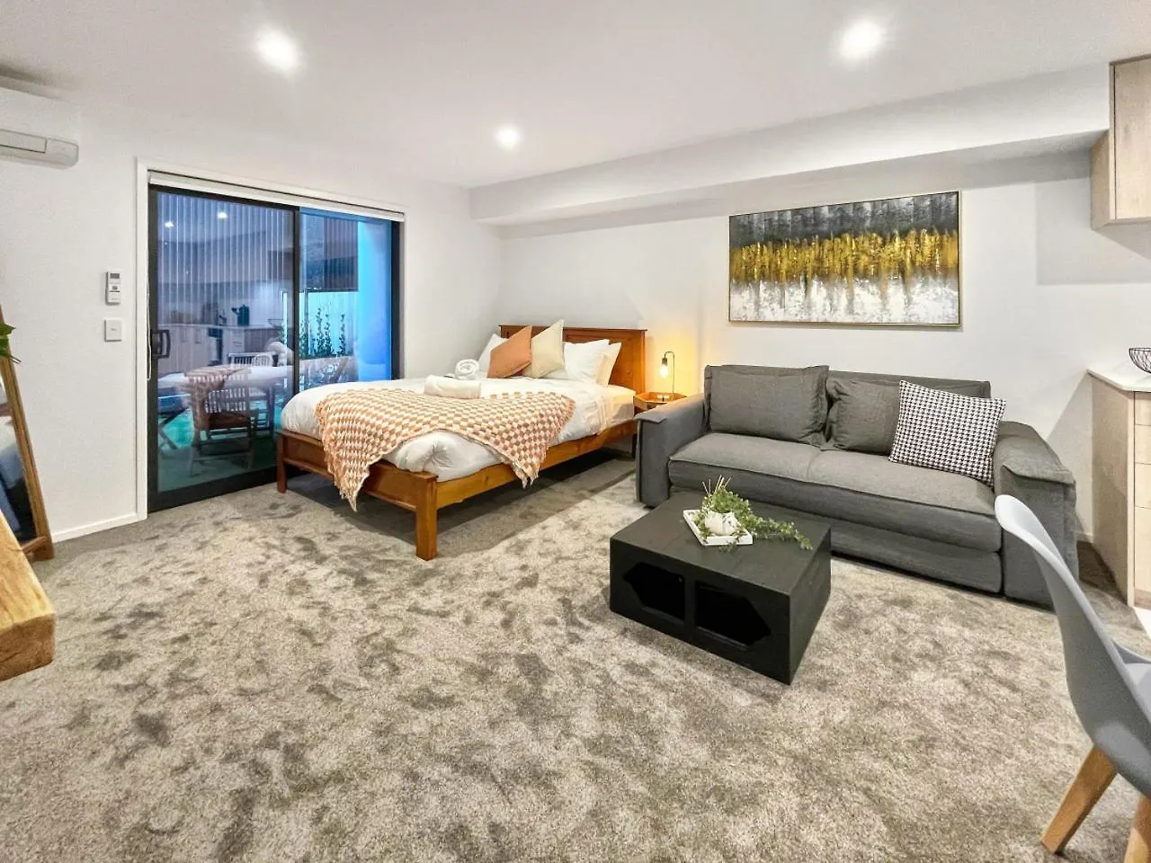 Apartment Cosy Cbd Studio - Prime Location Christchurch New Zealand